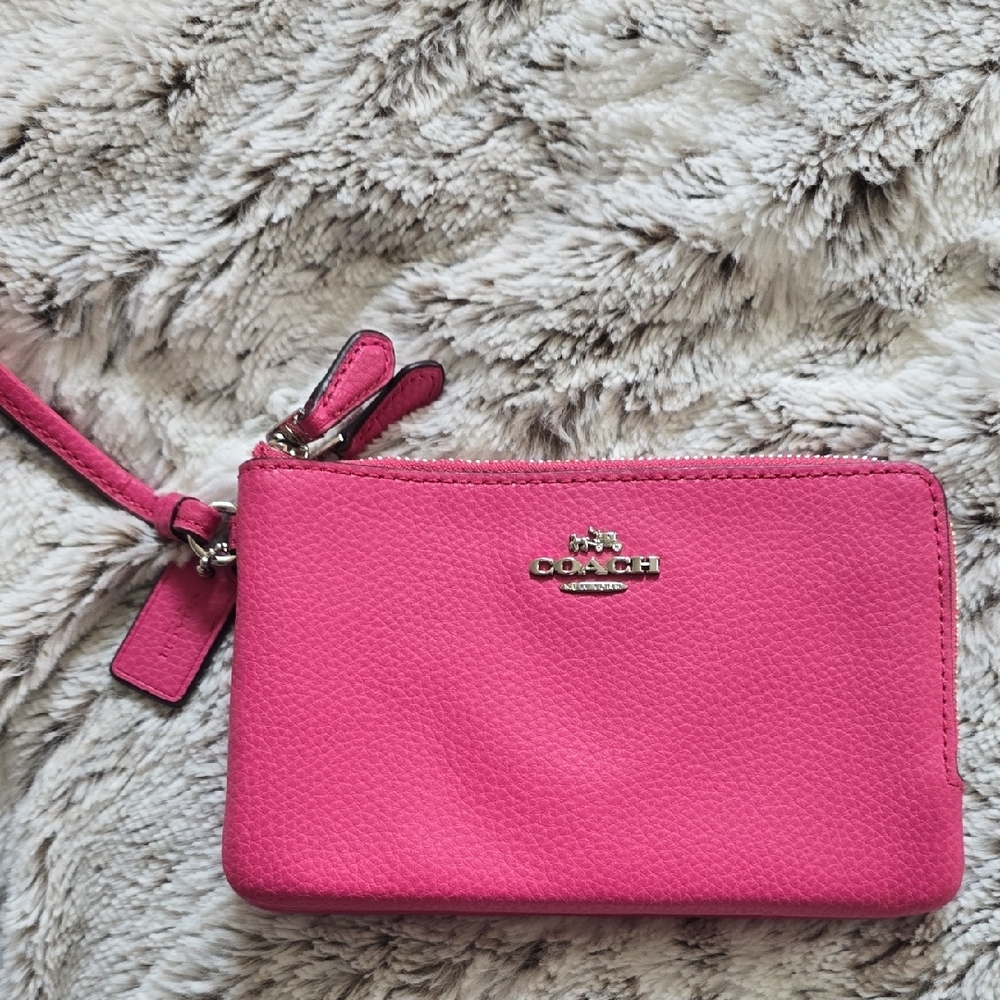 Coach Double Zip Pink Leather Wristlet Excellent Condition - Picture 2 of 9